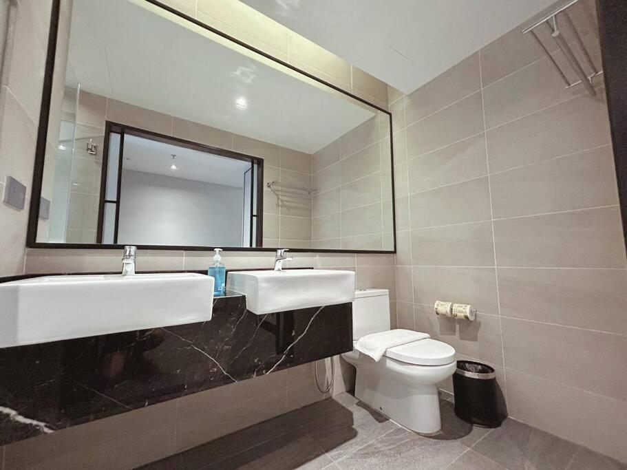 M101 Klcc Kl City King Suites By Livin Kuala Lumpur Ngoại thất bức ảnh